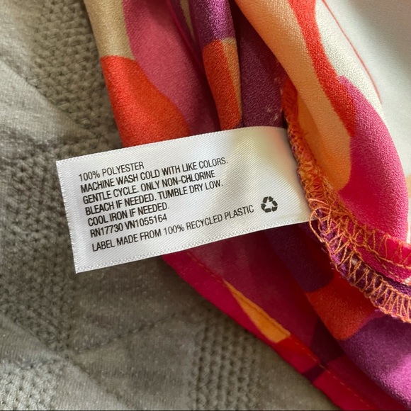 A new day Top - Picture 3 of 3